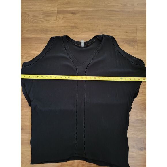 Raisins Bathing Suit Cover Up Black Cold Shoulder Size Small - Picture 3 of 6